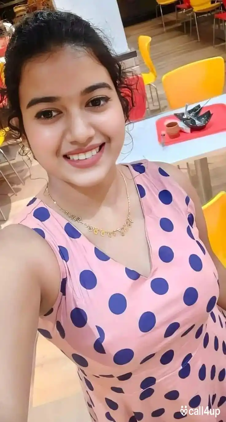 Priya vip escort service college girls available